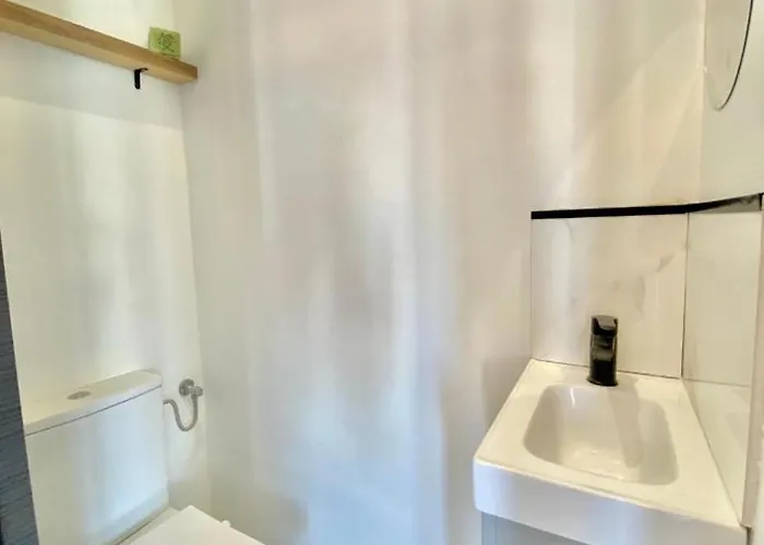 Daire Private Parking Ajaccio (Corsica)